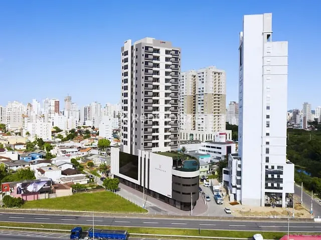 Apartamento 2 quartos e 3 banheiros, à venda, no bairro Meia Praia em Itapema