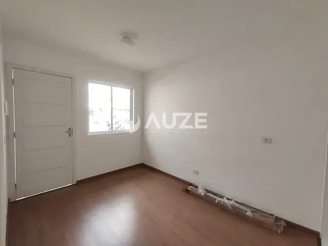 Apartamento com 59m² 2 quartos e 1 banheiro, à venda, no bairro Guaraituba em Colombo