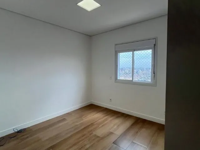 Apartamento 3 quartos e 4 banheiros, para alugar, no bairro Vila Floresta em Santo André