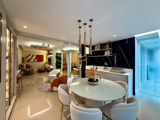Apartamento 3 quartos e 5 banheiros, à venda, no bairro Marco em Belém