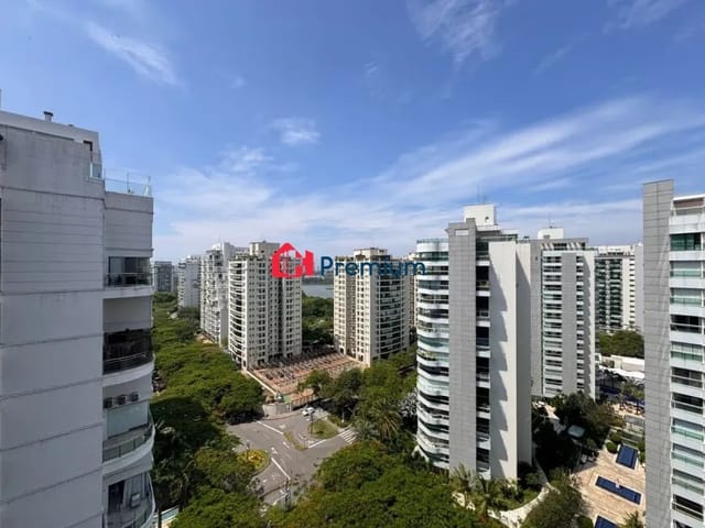 Apartamento 4 quartos e 6 banheiros, à venda, no bairro Barra da Tijuca em Rio de Janeiro