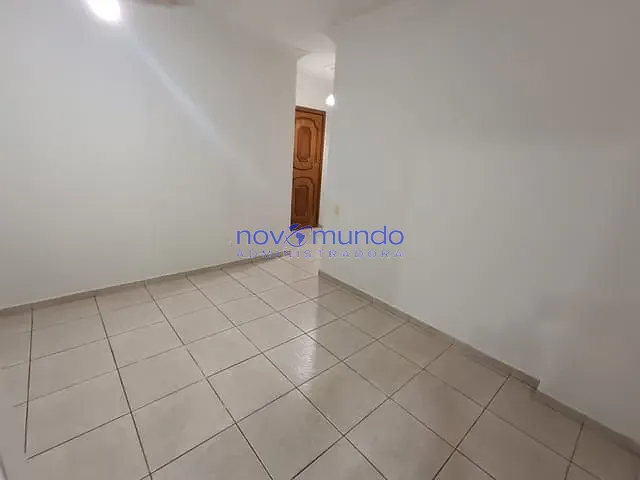 Apartamento com 55m² 2 quartos e 1 banheiro, para alugar, no bairro Lins de Vasconcelos em Rio de Janeiro