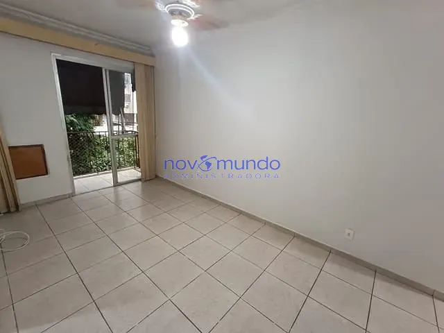 Apartamento com 55m² 2 quartos e 1 banheiro, para alugar, no bairro Lins de Vasconcelos em Rio de Janeiro