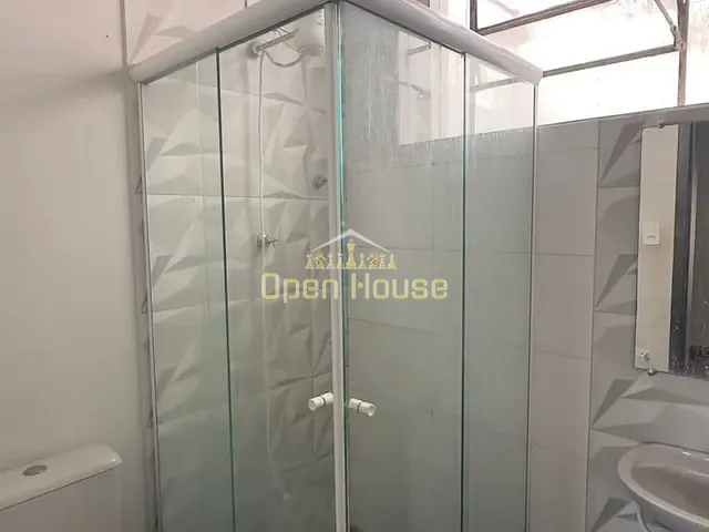 Apartamento com 100m² 2 quartos e 1 banheiro, para alugar, no bairro Colônia Santo Antônio em Barra Mansa