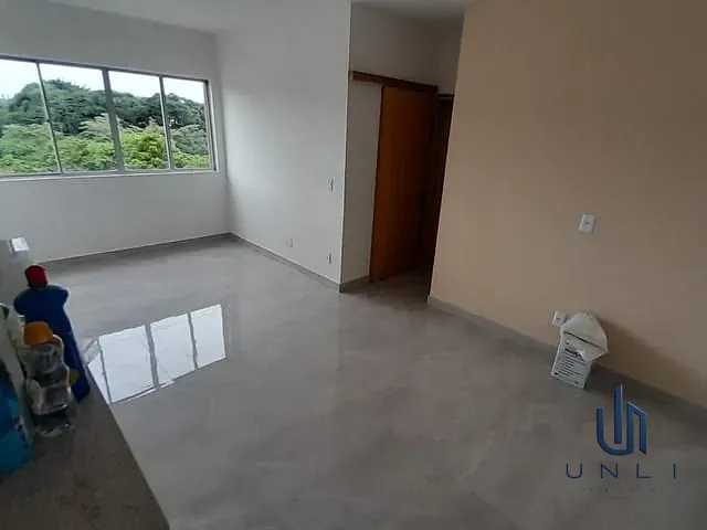 Apartamento 2 quartos e 1 banheiro, para alugar, no bairro Vila Americana em Volta Redonda