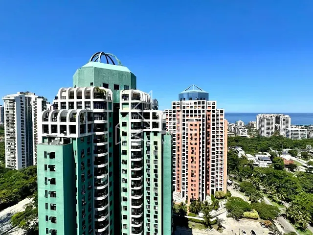 Apartamento com 193m² 3 quartos e 5 banheiros, para alugar, no bairro Barra da Tijuca em Rio de Janeiro