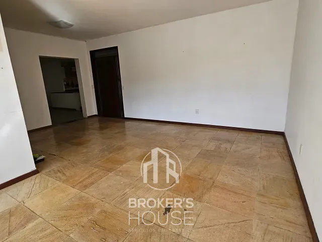 Apartamento com 220m² 4 quartos e 3 banheiros, à venda, no bairro Bento Ferreira em Vitória