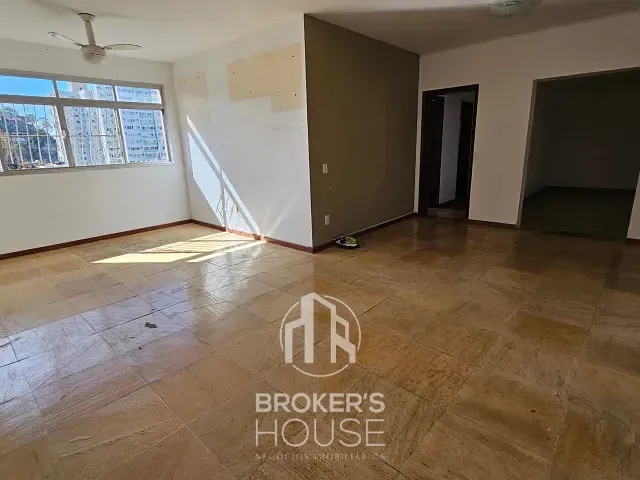 Apartamento com 220m² 4 quartos e 3 banheiros, à venda, no bairro Bento Ferreira em Vitória
