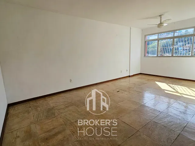 Apartamento com 220m² 4 quartos e 3 banheiros, à venda, no bairro Bento Ferreira em Vitória