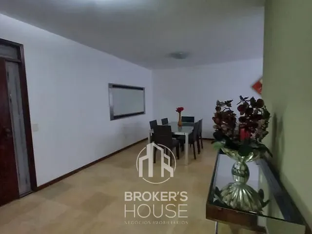 Apartamento com 220m² 4 quartos e 3 banheiros, à venda, no bairro Bento Ferreira em Vitória