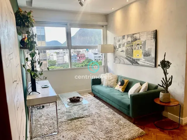 Apartamento com 85m² 2 quartos e 1 banheiro, para alugar, no bairro Ipanema em Rua Maria Quitéria