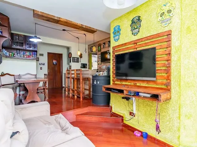 Apartamento 3 quartos e 4 banheiros, à venda, no bairro Cristo Rei em Curitiba