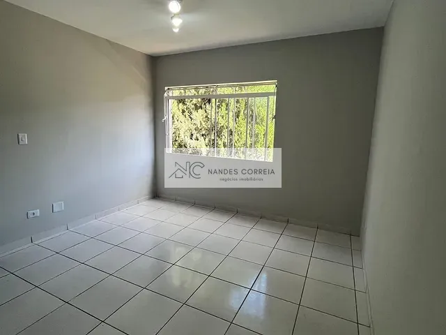 Apartamento 2 quartos e 1 banheiro, à venda, no bairro Parque Jamaica em Londrina