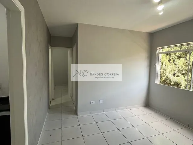 Apartamento 2 quartos e 1 banheiro, à venda, no bairro Parque Jamaica em Londrina