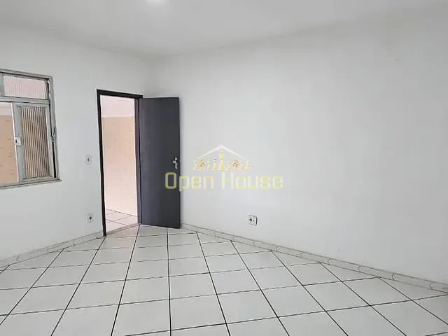 Apartamento 3 quartos e 2 banheiros, à venda, no bairro Benfica em Valença