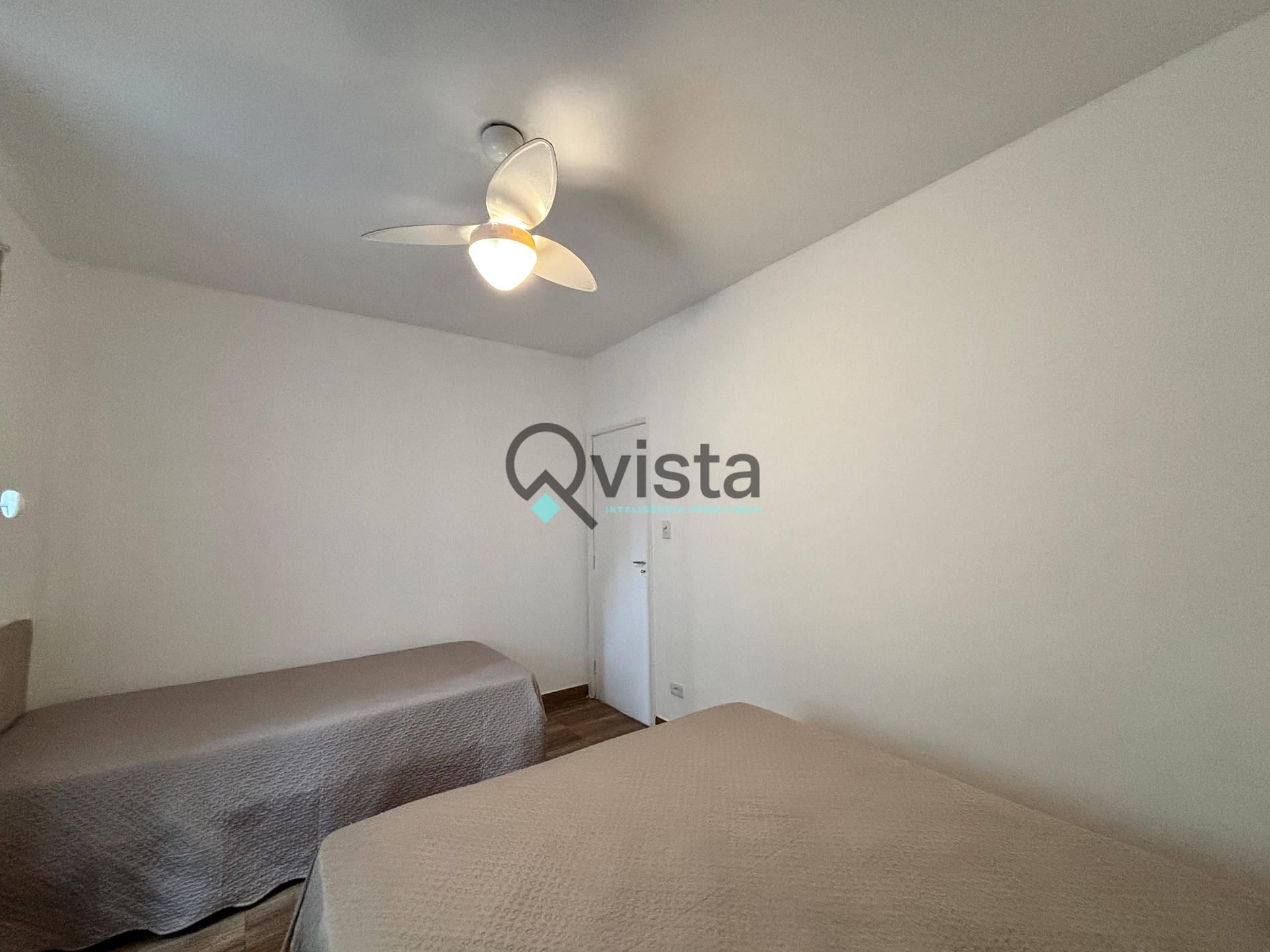Apartamento à venda com 1 quarto, 52m² - Foto 12