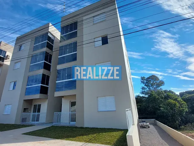 Apartamento 2 quartos e 1 banheiro, para alugar, no bairro Borges de Medeiros em Marau