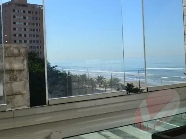 Apartamento com 101m² 2 quartos e 2 banheiros, à venda, no bairro Solemar em Praia Grande