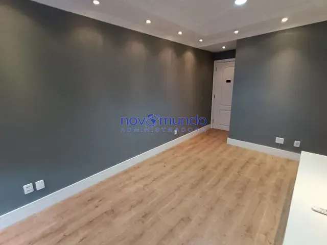 Apartamento com 60m² 2 quartos e 1 banheiro, para alugar, no bairro Copacabana em Rio de Janeiro