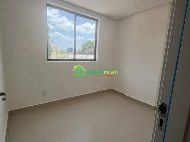 Apartamento 2 quartos e 1 banheiro, para alugar, no bairro Morada do Sol em Teresina