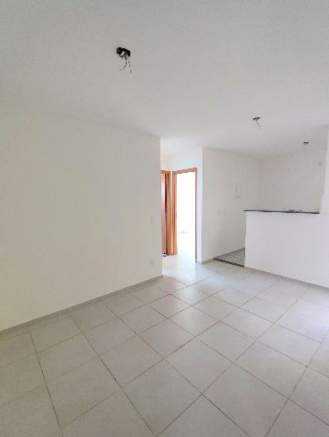 Apartamento 2 quartos e 1 banheiro, para alugar, no bairro Morada do Sossego em Campo Grande