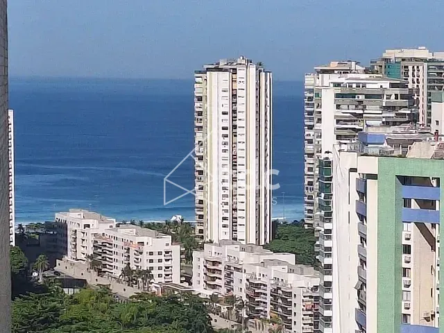 Apartamento 2 quartos e 2 banheiros, à venda, no bairro Barra da Tijuca em Rio de Janeiro