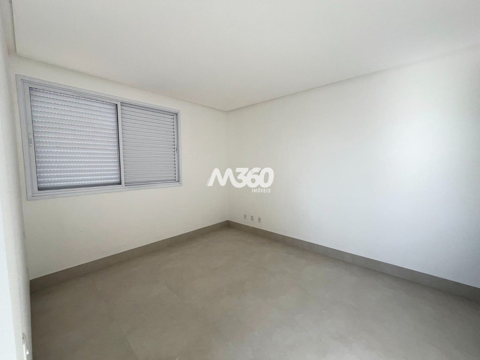 Apartamento à venda com 3 quartos, 153m² - Foto 12