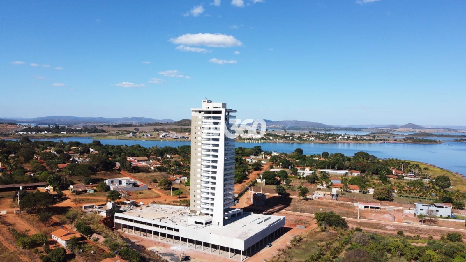 Apartamento à venda com 3 quartos, 153m² - Foto 10