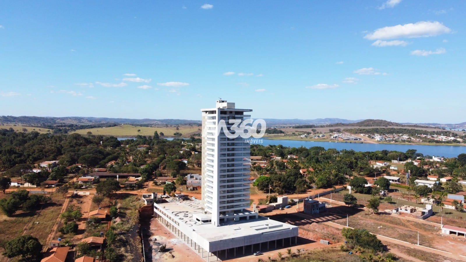 Apartamento à venda com 3 quartos, 153m² - Foto 11