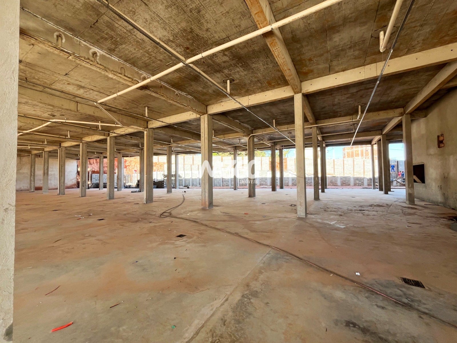Apartamento à venda com 3 quartos, 153m² - Foto 4