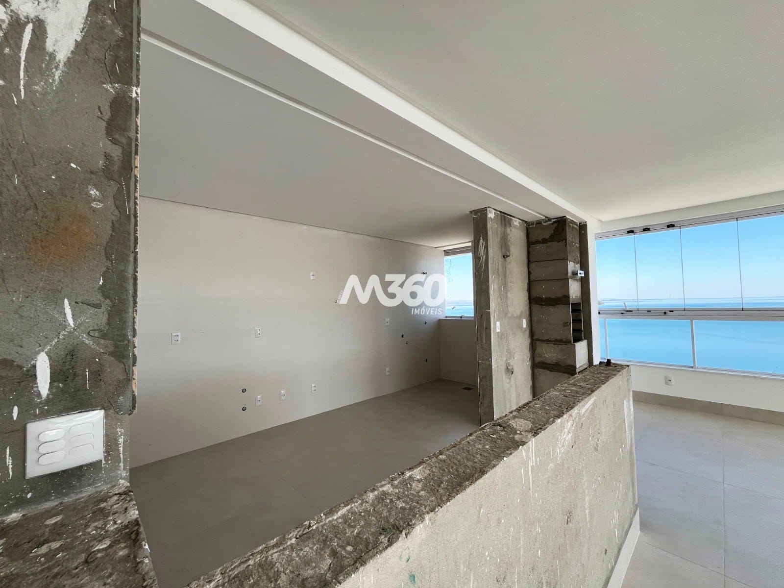 Apartamento à venda com 3 quartos, 153m² - Foto 3