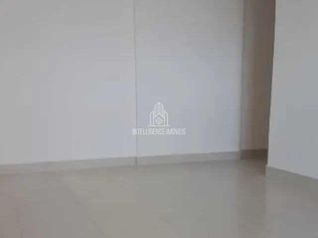 Apartamento 3 quartos e 2 banheiros, para alugar, no bairro Jardim Aclimação em Cuiabá