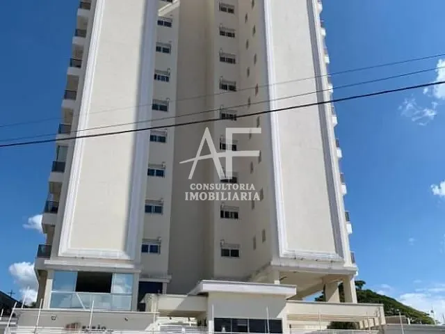 Apartamento com 85m² 3 quartos e 2 banheiros, para alugar, no bairro Centro em Taubaté