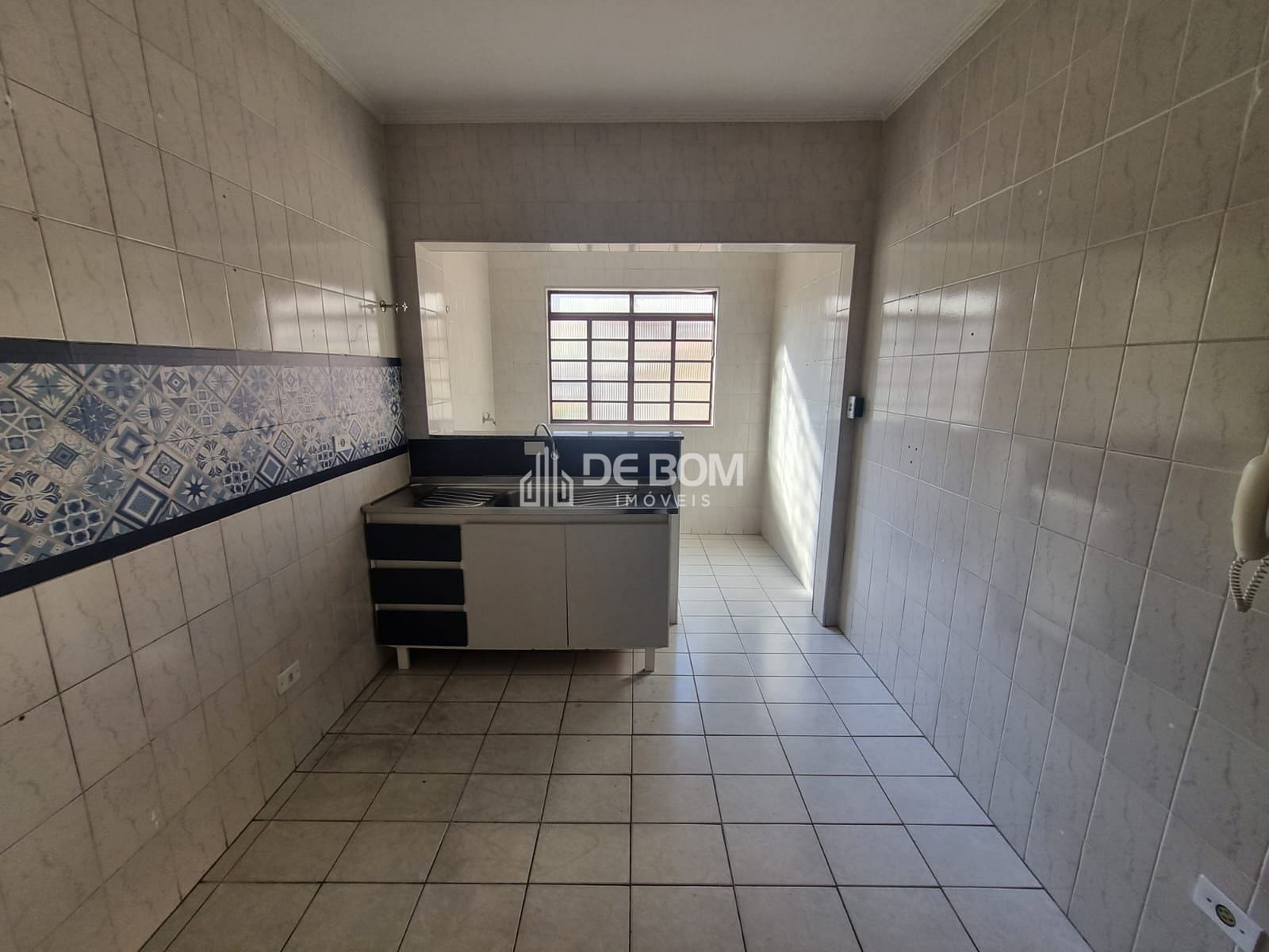 Apartamento para alugar com 2 quartos, 84m² - Foto 11