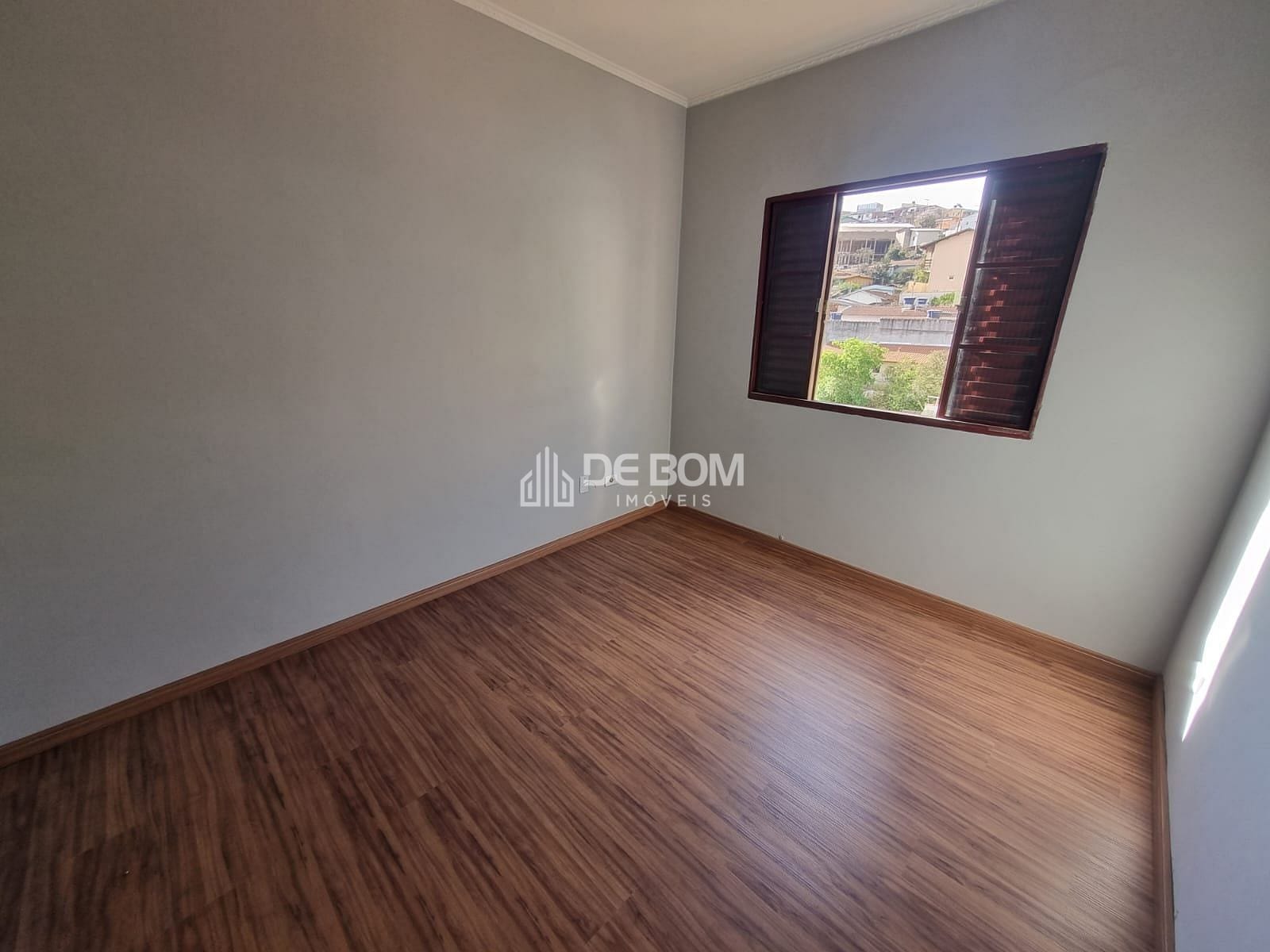 Apartamento para alugar com 2 quartos, 84m² - Foto 8