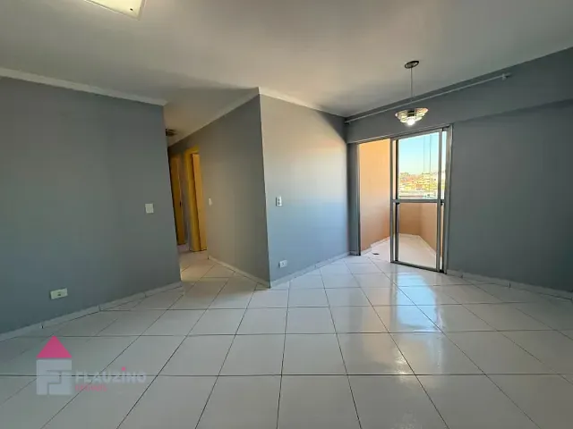 Apartamento com 56m² 2 quartos e 1 banheiro, para alugar, no bairro Jardim Iracema em São Paulo