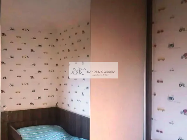 Apartamento com 83m² 3 quartos e 2 banheiros, à venda, no bairro Parque Jamaica em Londrina