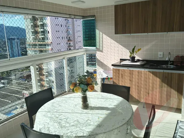 Apartamento com 148m² 2 quartos e 2 banheiros, à venda, no bairro Caiçara em Praia Grande