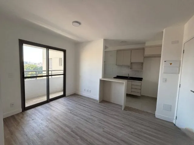Apartamento 2 quartos e 2 banheiros, para alugar, no bairro Vila São Pedro em Santo André