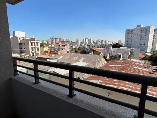 Apartamento 2 quartos e 2 banheiros, para alugar, no bairro Vila São Pedro em Santo André