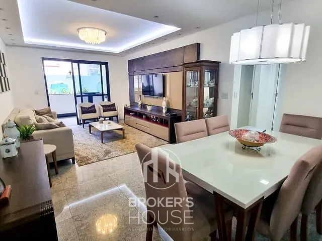 Apartamento com 134m² 2 quartos e 3 banheiros, à venda, no bairro Praia do Canto em Vitória