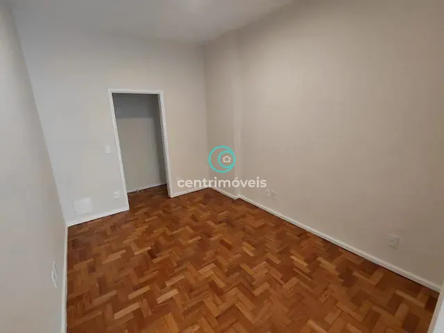 Apartamento com 78m² 3 quartos e 2 banheiros, para alugar, no bairro Tijuca em Rio de Janeiro