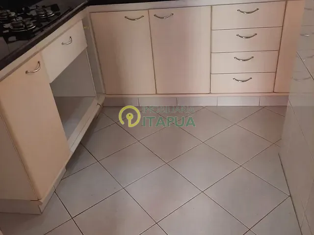 Apartamento 2 quartos e 1 banheiro, à venda, no bairro Tietê em Londrina