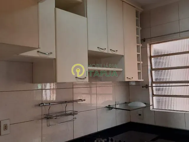 Apartamento 2 quartos e 1 banheiro, à venda, no bairro Tietê em Londrina