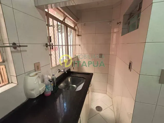 Apartamento com 56m² 2 quartos e 1 banheiro, à venda, no bairro Tietê em Londrina