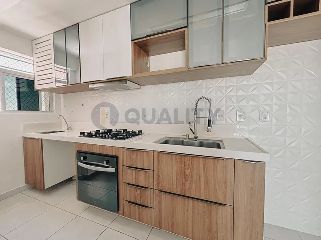 Apartamento 3 quartos e 2 banheiros, à venda, no bairro Presidente Kennedy em Fortaleza