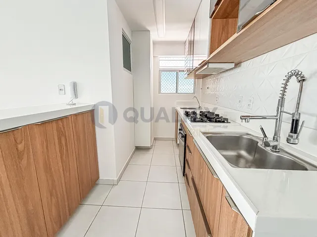 Apartamento 3 quartos e 2 banheiros, à venda, no bairro Presidente Kennedy em Fortaleza