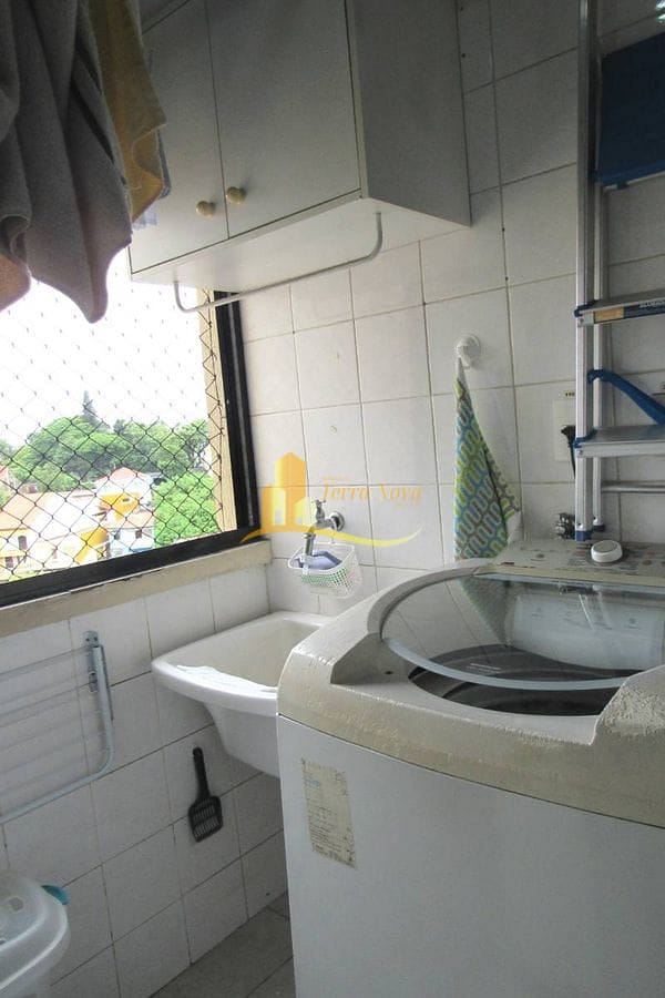Apartamento à venda com 3 quartos, 60m² - Foto 11