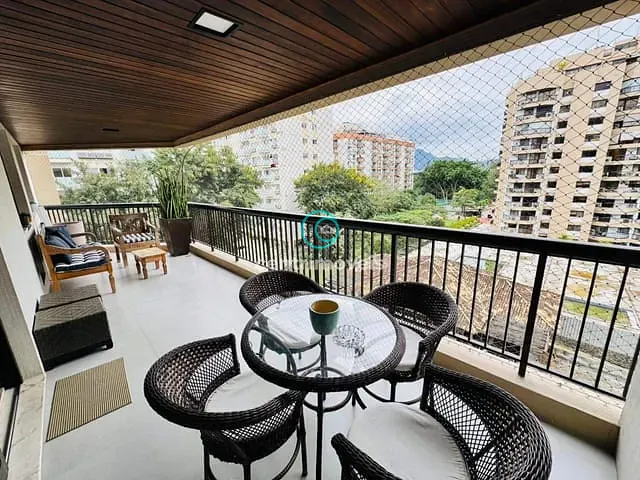 Apartamento com 158m² 4 quartos e 4 banheiros, à venda, no bairro Barra da Tijuca em Rio de Janeiro