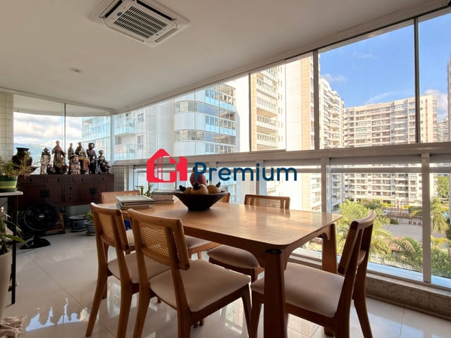 Apartamento 4 quartos e 4 banheiros, à venda, no bairro Barra da Tijuca em Rio de Janeiro
